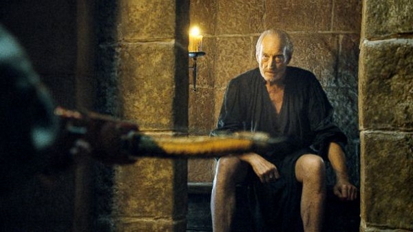 Game of Thrones is een Amerikaanse fantasy-televisieserie die sinds 17 april 2011 uitgezonden wordt op de televisiezender HBO.het tweede seizoen speelt de Nederlandse actrice Carice van Houten de rol van Melisandre.