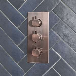 geborsteld koper douche